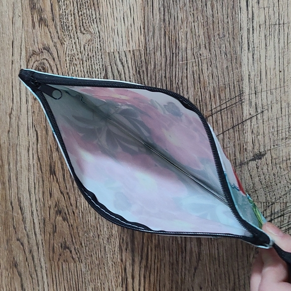 Makeup Bags - Picture 7 of 7